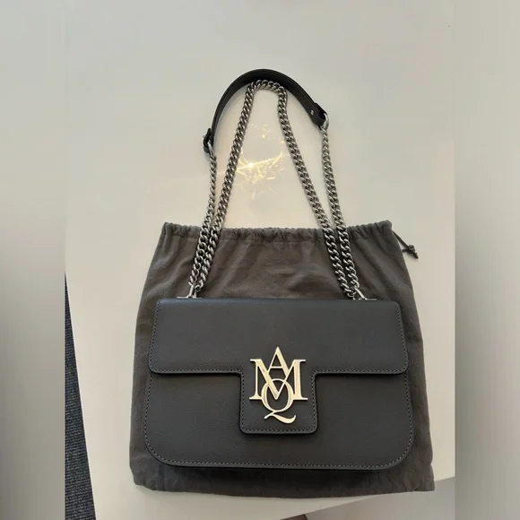 Alexander McQueen insignia purse - Picture 3 of 14